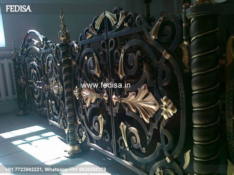 Classic Open Staircase In Living Room Open Staircase In Living Room Barja Steel Railing Design