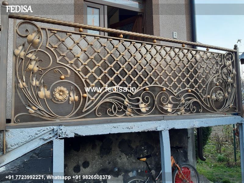 Classic Spiral Stairs For Small Spaces Modern Stair Hand Railing Grill Design Paint