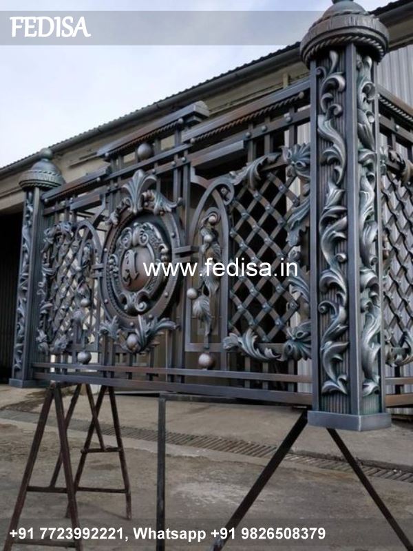 Luxury Unique Staircase Design Lohe Ki Railing New Design Lightweight Railing Design