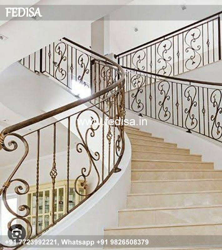 Classic Balcony Stairs Design Railing Pipe Design Loha Ka Railing Design