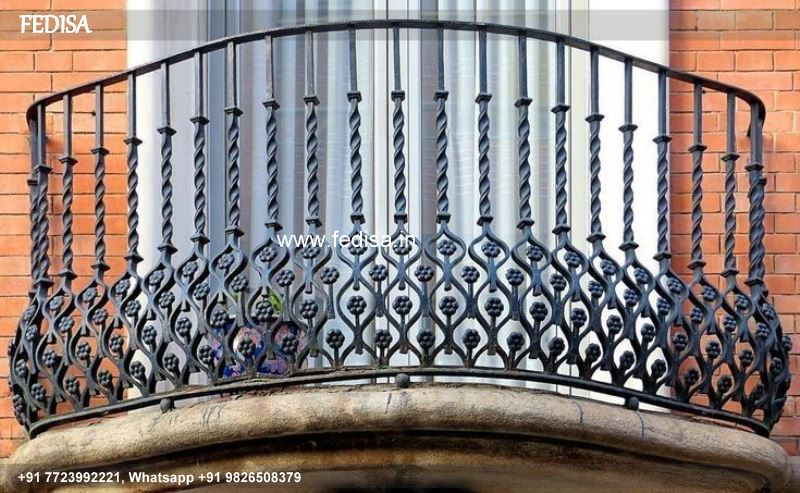Classic Exterior Staircase Designs For Indian Homes Sidi Railing Design Steel Lohe Ke Gate Grill