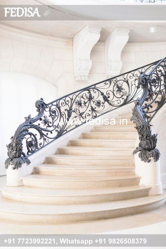 Classic Stairs Steel Grill Design Stainless Steel Balcony Full Grill Design Modern Design Gate Grill Design