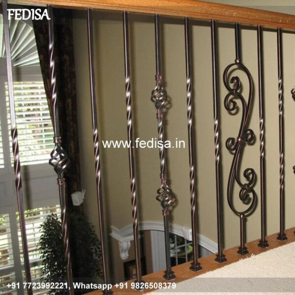 Classic Concrete Stairs Design Outdoor Staircase Wooden Handrail Design Modern Grill Fence Design