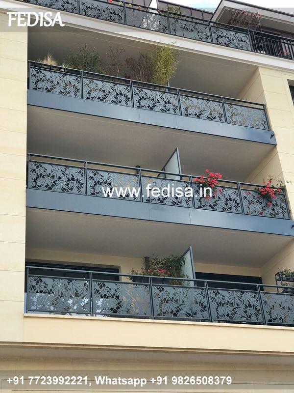 Classic Modern Stairs Tiles Design Best Railing Design For Stairs Modern Minimalist Stair Railing