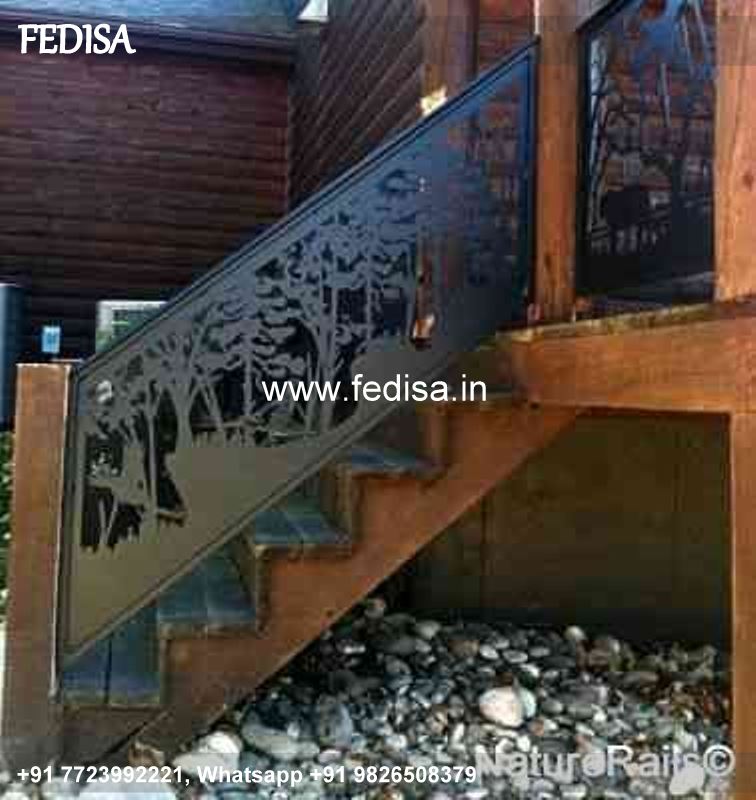 Classic Staircase Color Design Steel Railing Design For Boundary Wall New Balcony Grill Design