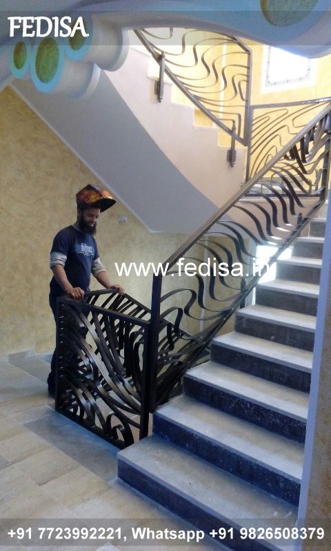 Classic Chain Staircase Design Modern Staircases And Railings Railing Design In Balcony