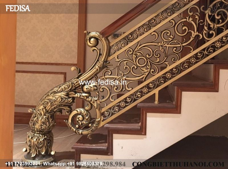 Classic House Entrance Stairs Design Steel Ki Railing Jeene Ki Rope Railing Design