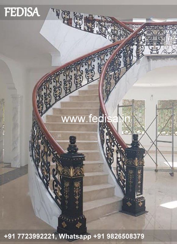 Classic Staircase Side Wall Design Railing Loha Design Simple Design Grill Window