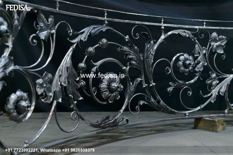 Classic Stairs Pop Design New Railing Design Steel Single Grill Design