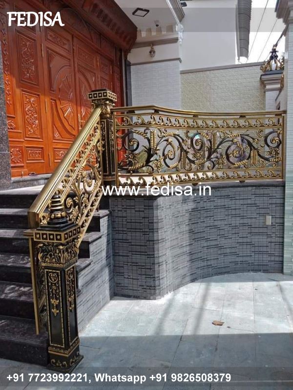 Classic Staircase Landing Design Home Mandir Railing Design Staircase Design In Dining Room