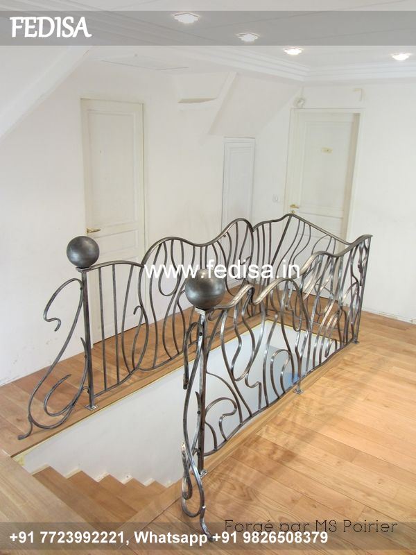 Luxury Living Room With Stairs Layout Round Balcony Grill Design Chhat Ki Railing Ki Design