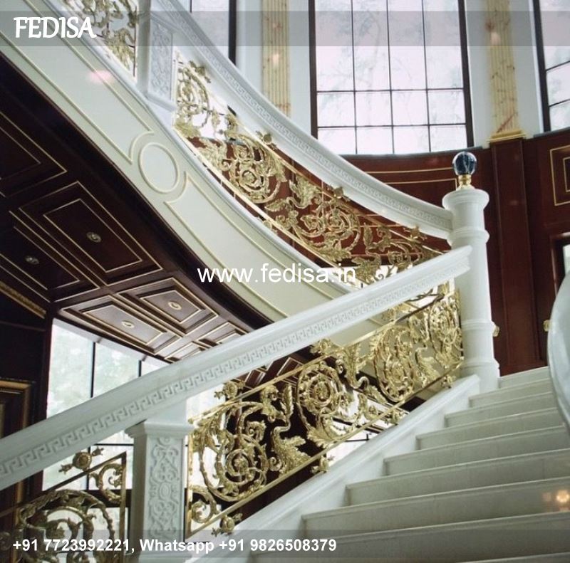 Classic Small Space Stairs Design Closed Balcony Grill Design Etching Glass Design For Railing