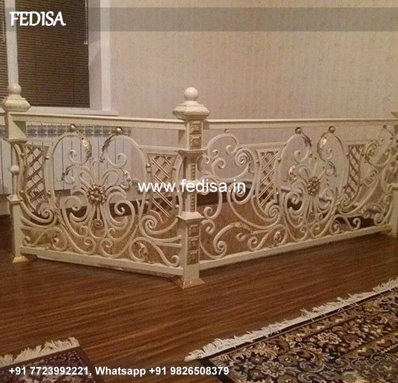 Classic Iron Stairs Design Outdoor House Gate Grill Design Front Wall Grill Design