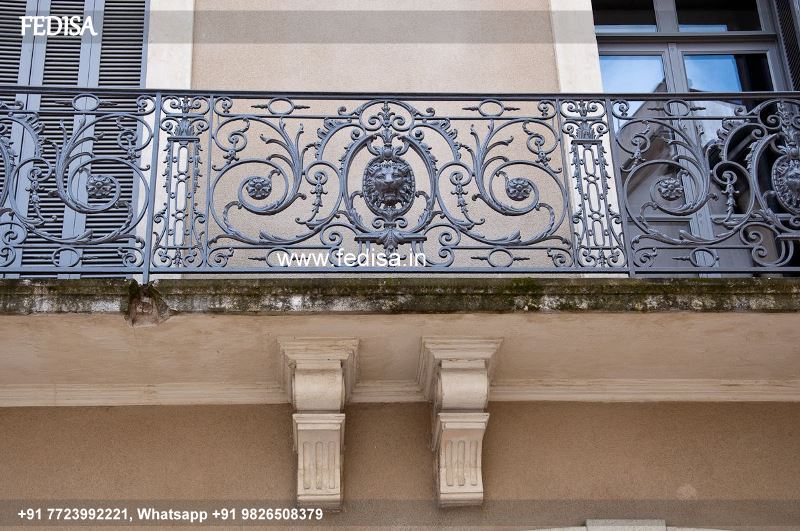 Luxury Stair Railing Design Single Door Grill Gate Design Jangla Khidki Ka Design