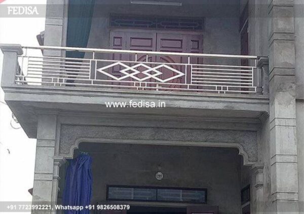 Classic Stairs Grill Design With Glass Window Loha Design Modern Stairs Tiles Design