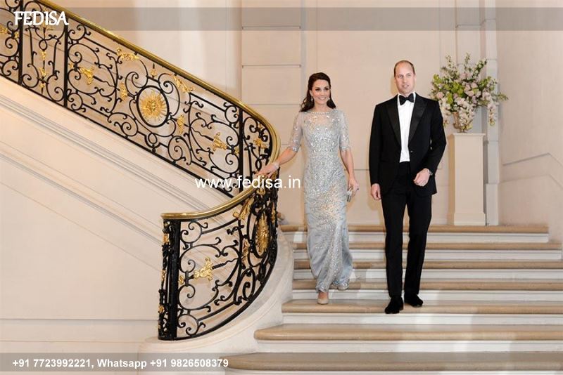 Classic Stairs Design In Lobby Spanish Grill Design Steel Rod Design For Balcony