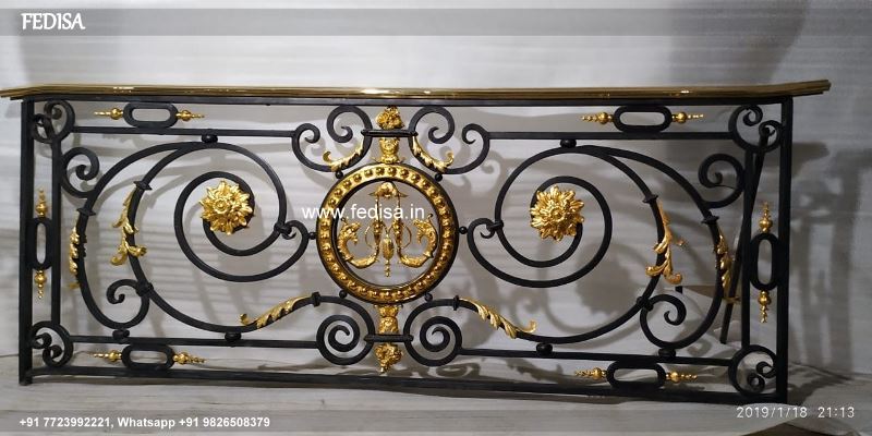 Classic Interior Concrete Stairs Design Jangla Ka Grill Ka Design Iron Stair Railing Design