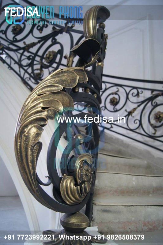 Classic Stairs For Small Spaces Balcony Front Grill Design Ss Grill Design