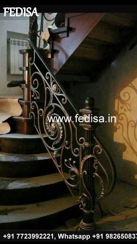 Classic Beautiful Stairs Design Mandir Grill Gate Modern Balcony Grill Design