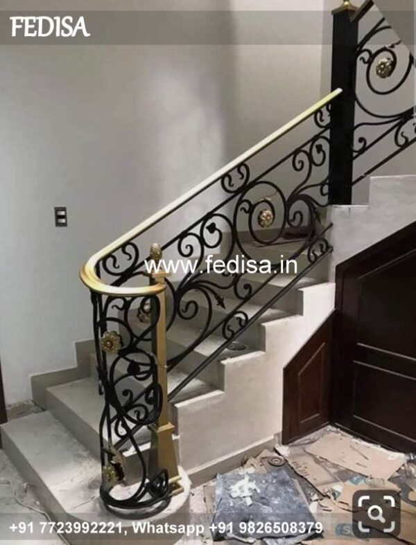 Luxury Step Railing Design Steel Iron Square Pipe Grill Design Duplex Steps