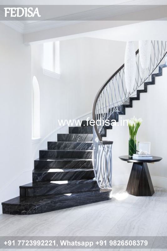 Luxury Corner Stairs Design Front Iron Window Design U Stairs Design