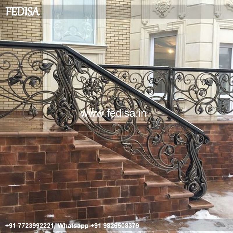 Luxury Staircase Handrail Design Grill Gate Design For Main Gate Stairs Molding Design