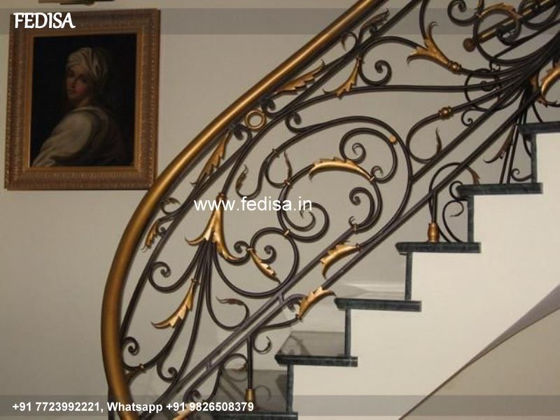 Luxury Ss Staircase Design Grill Gate Steel Modern Wooden Stairs Design Indoor