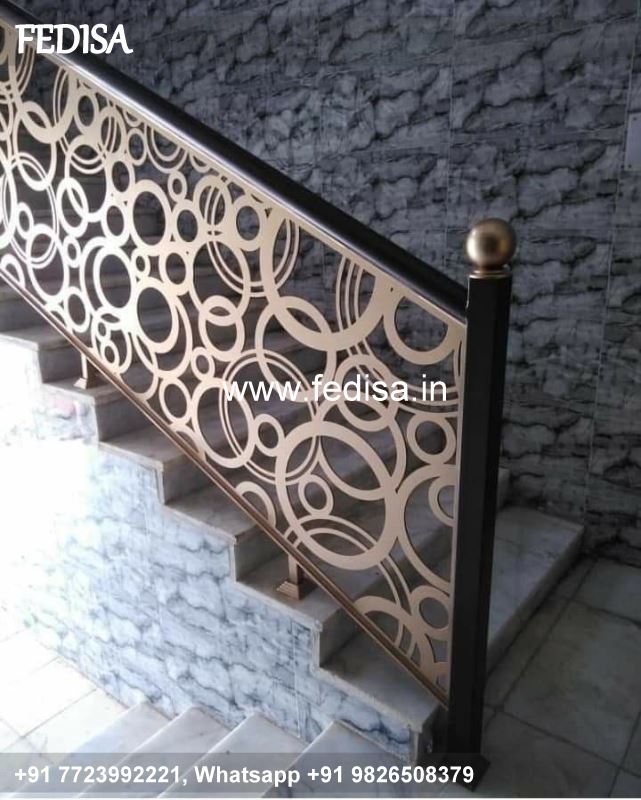 Luxury Stairs Skirting Design Window Lohe Ki Living Room With Stairs Layout