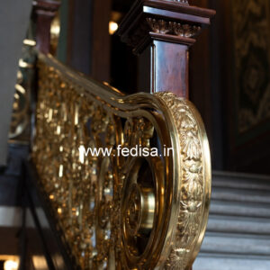 Modern Balcony Design With Stylish Railings India No-32763