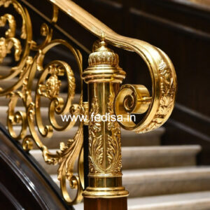 Creative Balcony Design Ideas With Stylish Railings No-33040