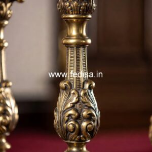 Modern Balcony Design With Glass Railings No-38059