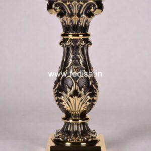 Creative Balcony Decor Ideas With Railings No-39694