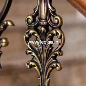 Elegant Balcony Design Ideas With Stylish Railings No-39884