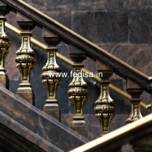Modern Balcony Design With Railings No-28046