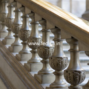 Simple And Stylish Balcony Railing Designs No-28748