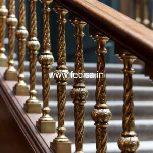 Simple And Stylish Balcony Railing Design Ideas For Small House
