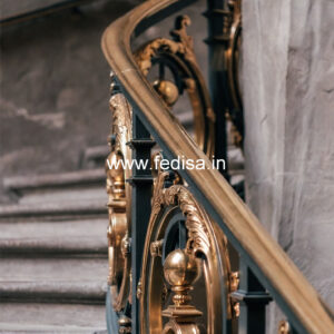 Modern Balcony Design With Stylish Steel Railings No-31723