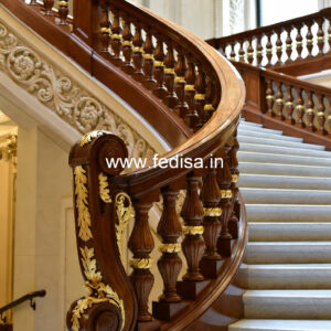 Modern Balcony Design With Stylish Railings No-24129