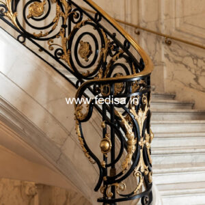 Elegant Balcony Styling Ideas No-26026