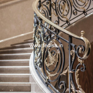 Creative Exterior Balcony Styling