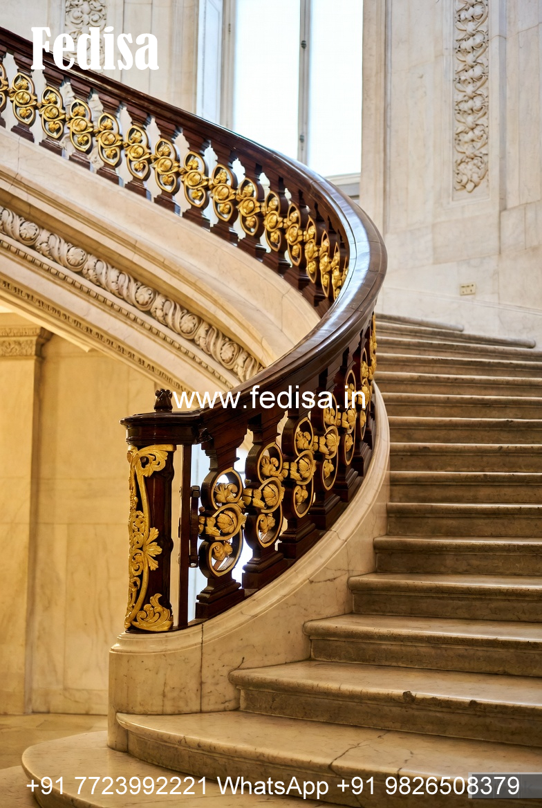 Modern Balcony Railings With Glass Panels Design
