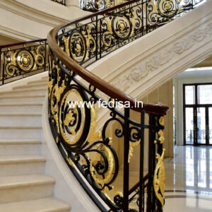 Simple And Stylish Railing Design Ideas For Balcony No-27645