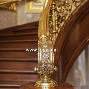 Elegant Balcony Design Ideas With Railings No-2331