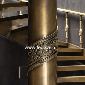 Creative Balcony Decor Ideas With Railings No-19306