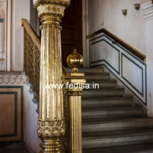 Creative Balcony Design With Modern Railings No-19993