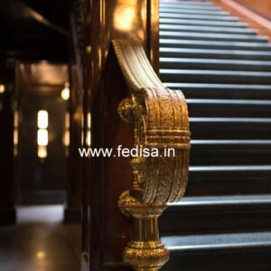 Creative Balcony Design Ideas With Stylish Railings No-22846