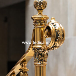 Modern Exterior Balcony Designs With Railings No-23378