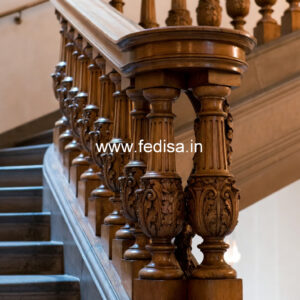 Elegant Balcony Styling Ideas No-907